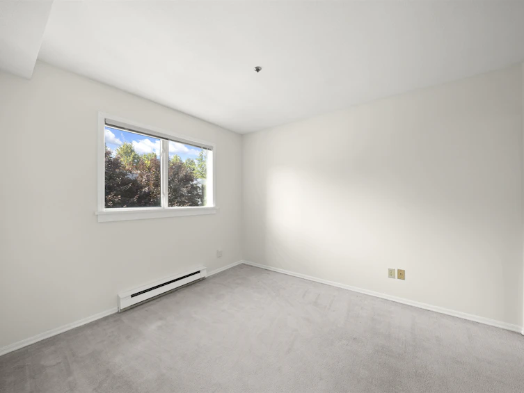 308-2238 Eton Street, Vancouver, BC, V5L 1C8 - 3