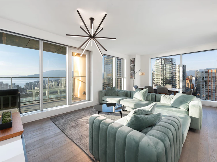 3906-1480 Howe Street, Vancouver, BC, V6Z 0G5 - 2
