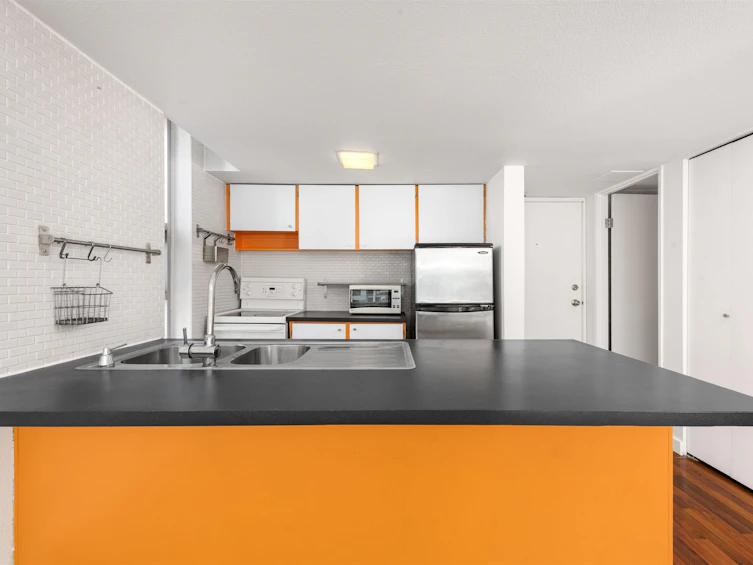 901-950 Drake Street, Vancouver, BC, V6Z 2B9 - 8