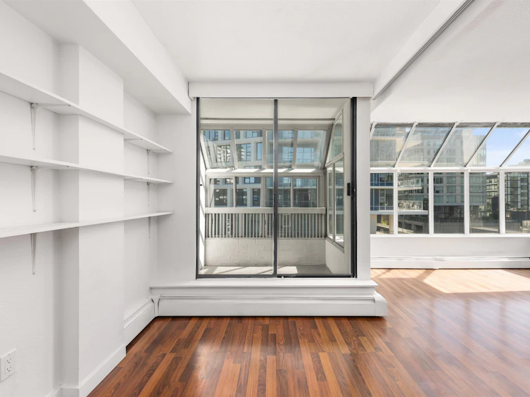 901-950 Drake Street, Vancouver, BC, V6Z 2B9 - 13