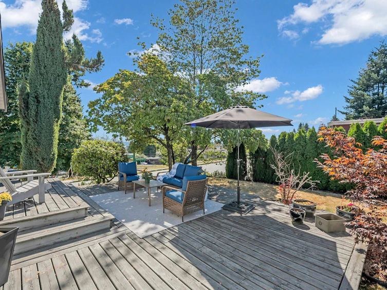 7665 Sapperton Avenue, Burnaby, BC, V3N 4C9 - 23