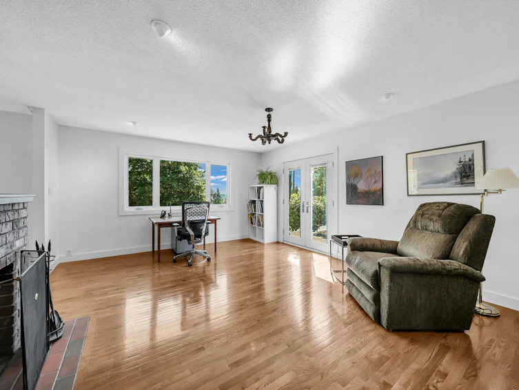 7665 Sapperton Avenue, Burnaby, BC, V3N 4C9 - 19
