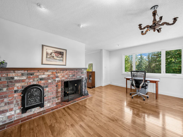 7665 Sapperton Avenue, Burnaby, BC, V3N 4C9 - 22