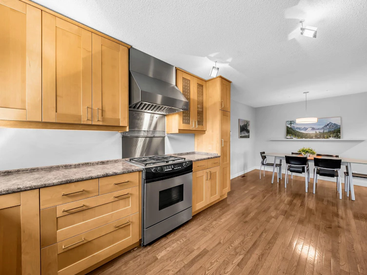 7665 Sapperton Avenue, Burnaby, BC, V3N 4C9 - 16