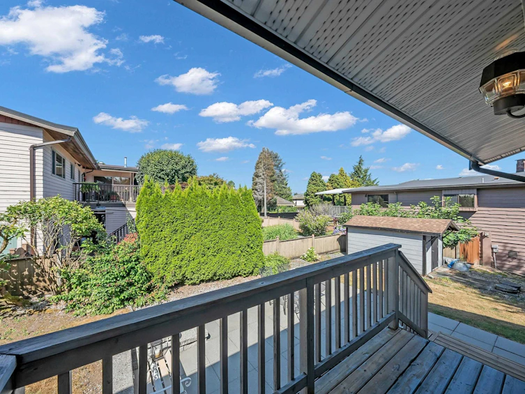 7665 Sapperton Avenue, Burnaby, BC, V3N 4C9 - 29