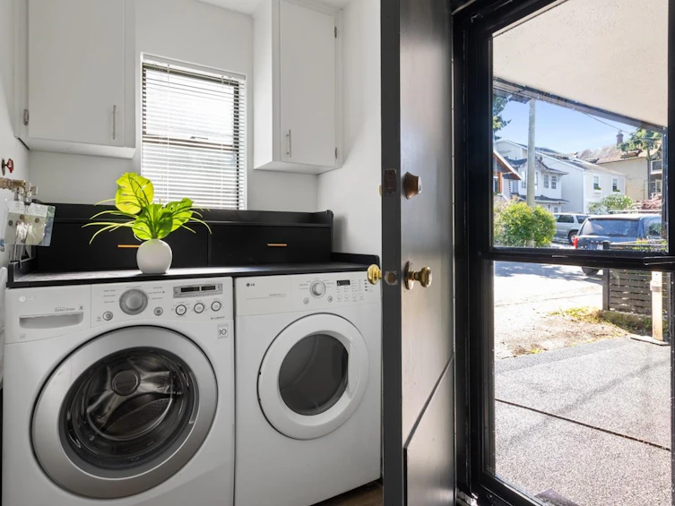 1446 E 15th Avenue, Vancouver, BC, V5N 2E7 - 18