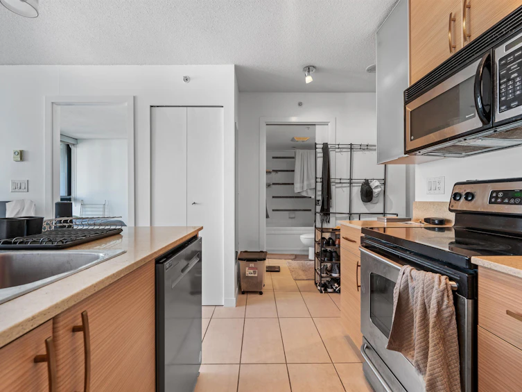 2605-928 Homer Street, Vancouver, BC, V6B 1T7 - 13