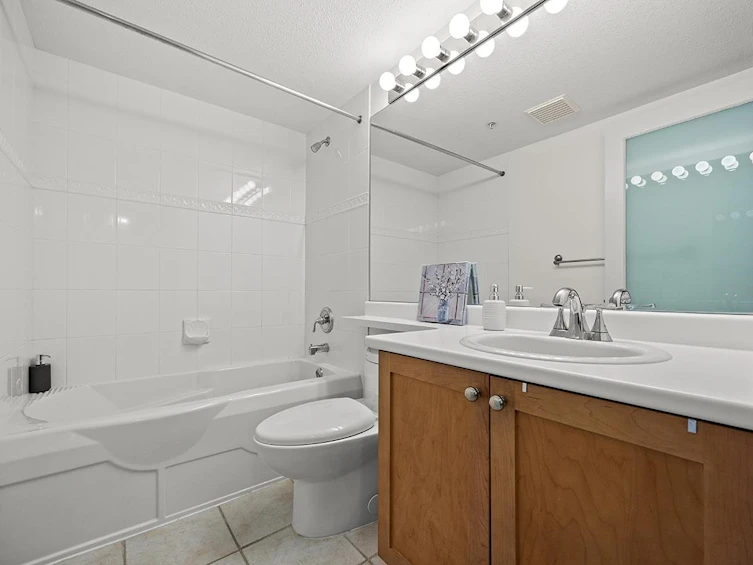 201-5605 Hampton Place, Vancouver, BC, V6T 2H2 - 20