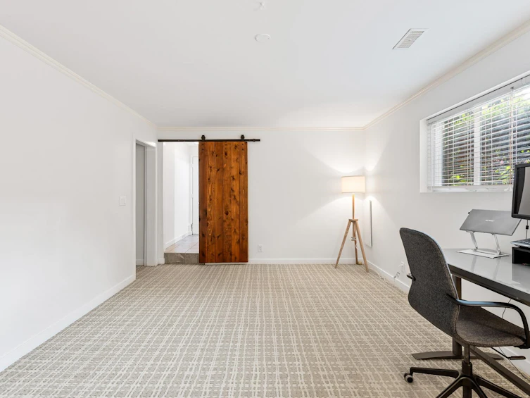 1549 Lynn Valley Road, North Vancouver, BC, V7J 2B1 - 32