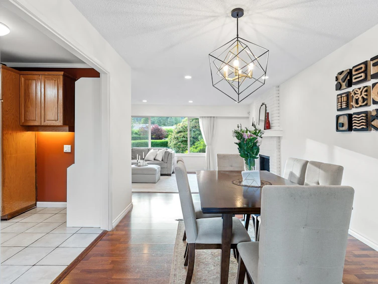 1549 Lynn Valley Road, North Vancouver, BC, V7J 2B1 - 7