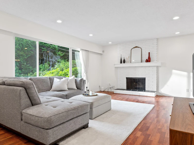 1549 Lynn Valley Road, North Vancouver, BC, V7J 2B1 - 6