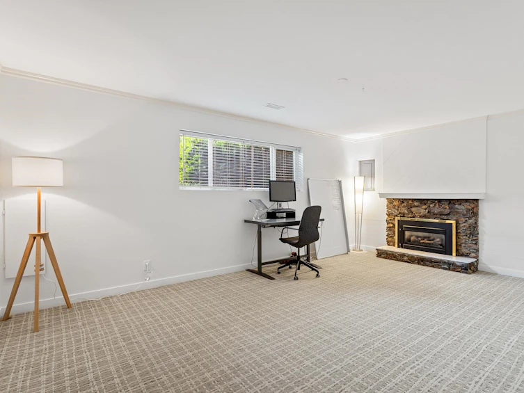 1549 Lynn Valley Road, North Vancouver, BC, V7J 2B1 - 29