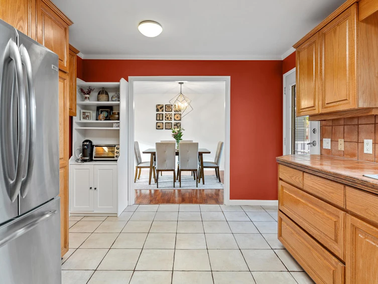 1549 Lynn Valley Road, North Vancouver, BC, V7J 2B1 - 10