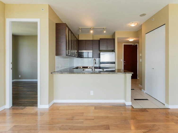 2204-2345 Madison Avenue, Burnaby, BC, V5C 0B4 - 8