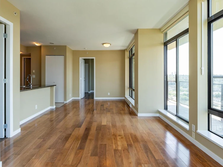 2204-2345 Madison Avenue, Burnaby, BC, V5C 0B4 - 4