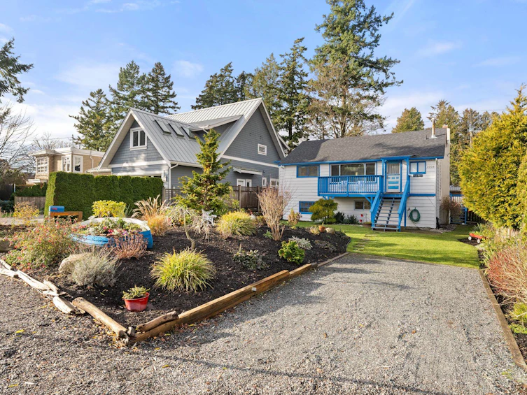 3009 Mcbride Avenue, Surrey, BC, V4A 3G5 - 2
