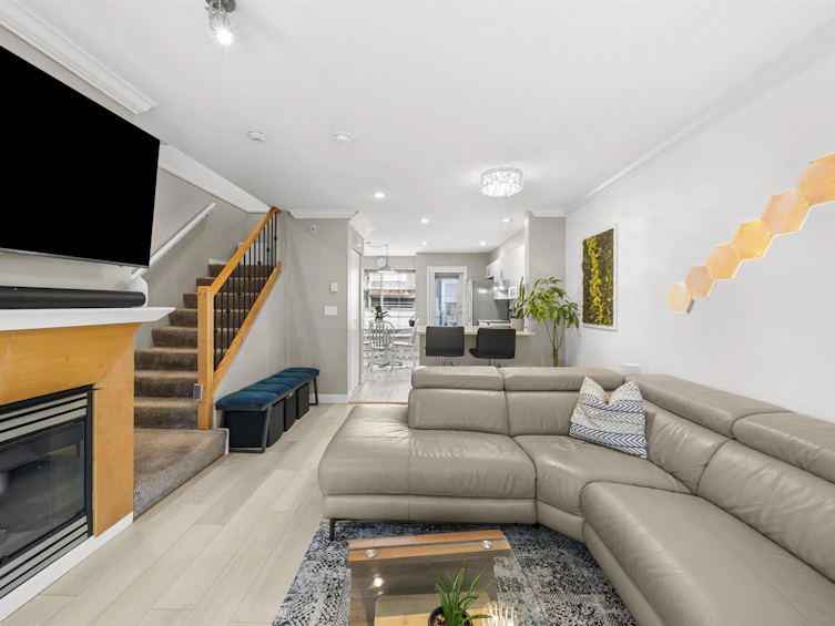 7403 Magnolia Terrace, Burnaby, BC, V5E 4K8 - 3