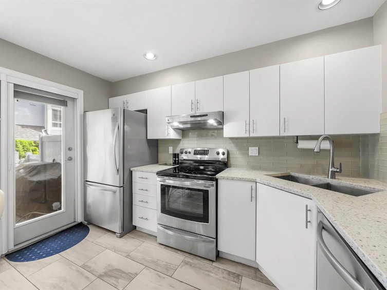 7403 Magnolia Terrace, Burnaby, BC, V5E 4K8 - 7