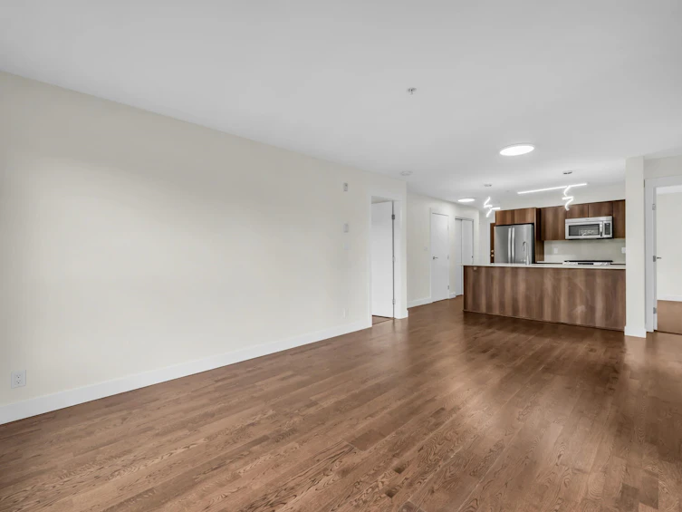 212-7058 14th Avenue, Burnaby, BC, V3N 0E6 - 24