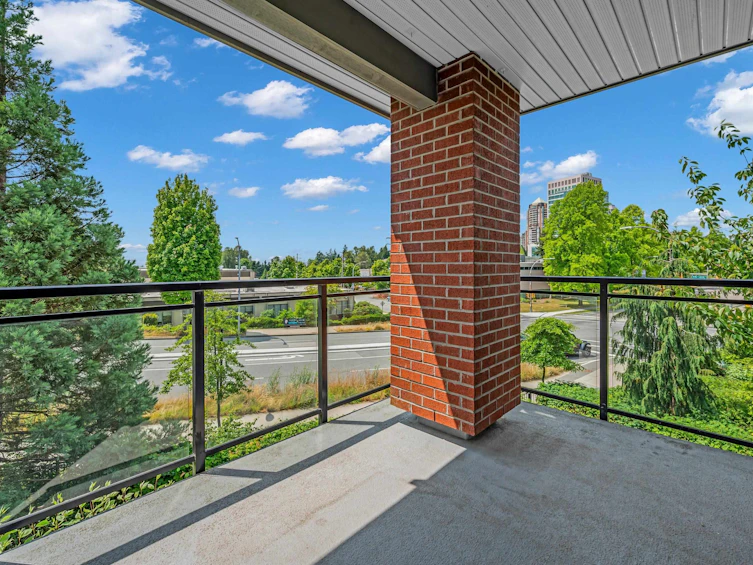 212-7058 14th Avenue, Burnaby, BC, V3N 0E6 - 32