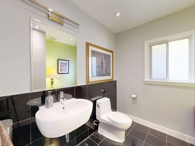 163 W 26th Avenue, Vancouver, BC, V5Y 2J6 - 32