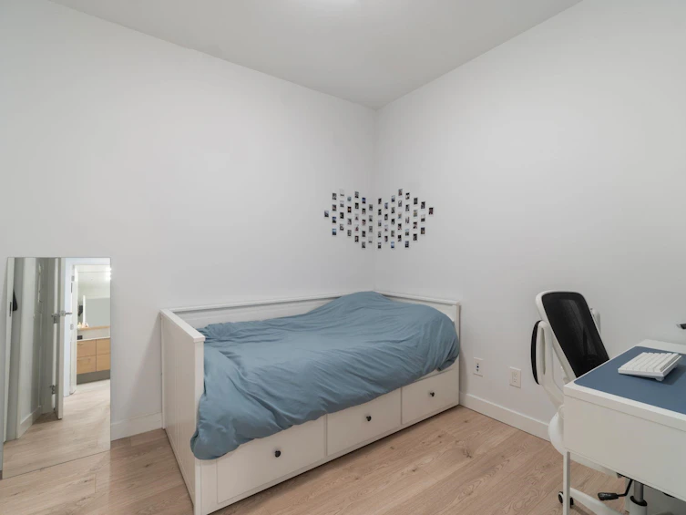 2103-2181 Madison Avenue, Burnaby, BC, V5C 0N4 - 12