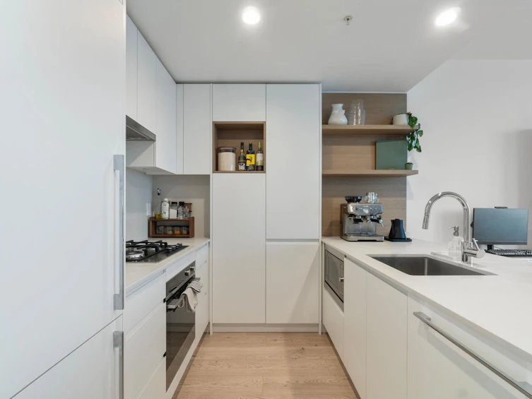 2103-2181 Madison Avenue, Burnaby, BC, V5C 0N4 - 3
