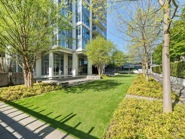 1006-608 Belmont Street, New Westminster, BC, V3M 0G8 - 32