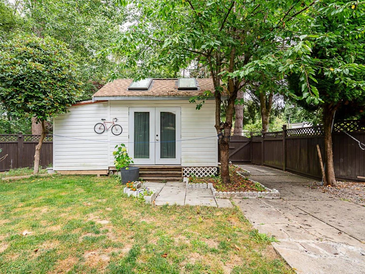 71-8555 King George Boulevard, Surrey, BC, V3W 5C3 - 23
