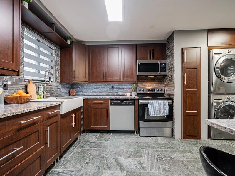 71 - 8555 King George Boulevard, Surrey BC V3W 5C3