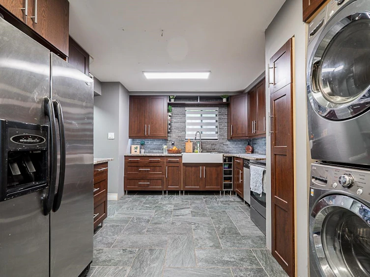 71-8555 King George Boulevard, Surrey, BC, V3W 5C3 - 5