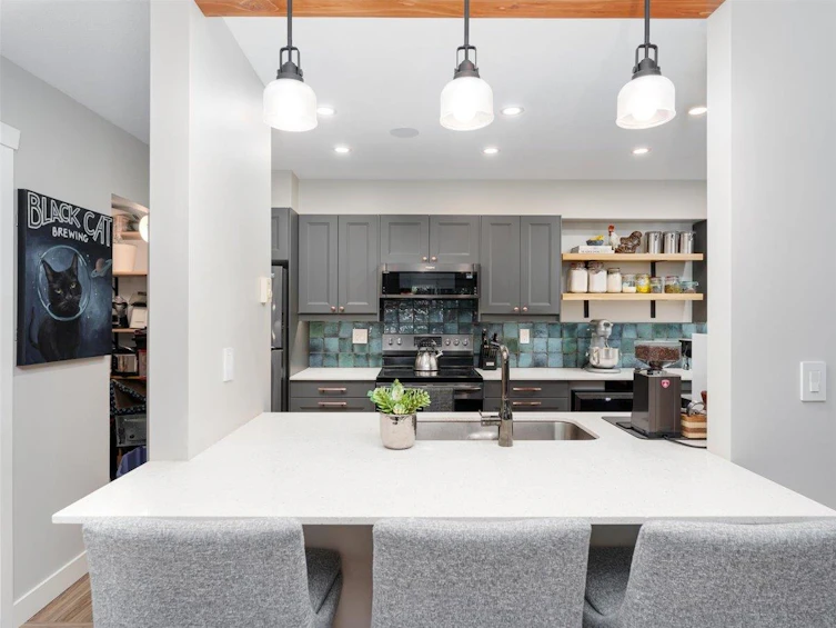 7-1203 Madison Avenue, Burnaby, BC, V5C 6R9 - 12