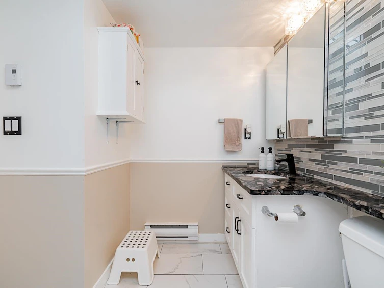 110-8110 120a Street, Surrey, BC, V3W 3P3 - 20