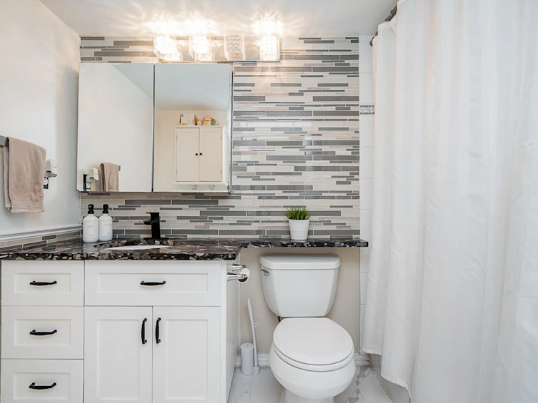 110-8110 120a Street, Surrey, BC, V3W 3P3 - 19