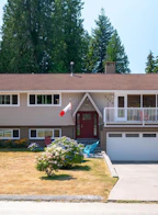 2573 Kilmarnock Crescent
