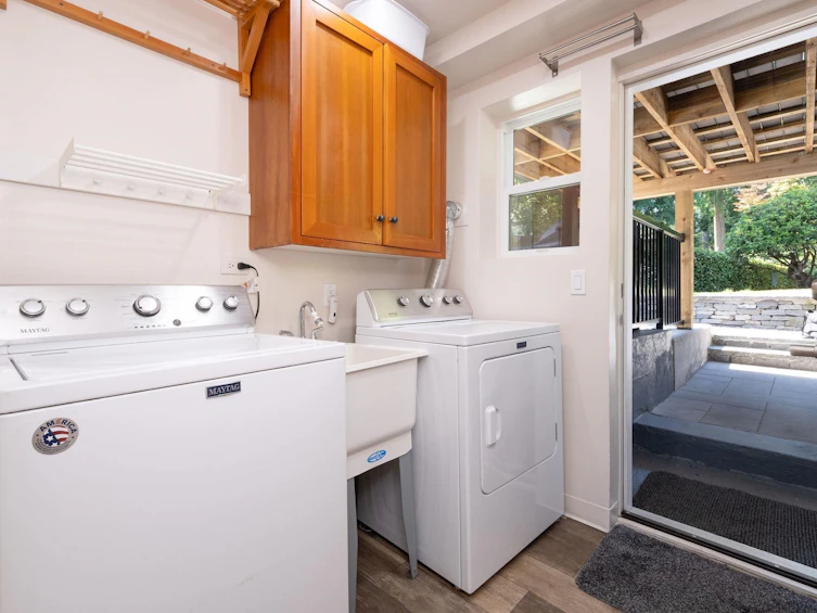 2573 Kilmarnock Crescent, North Vancouver, BC, V7J 2Z5 - 18