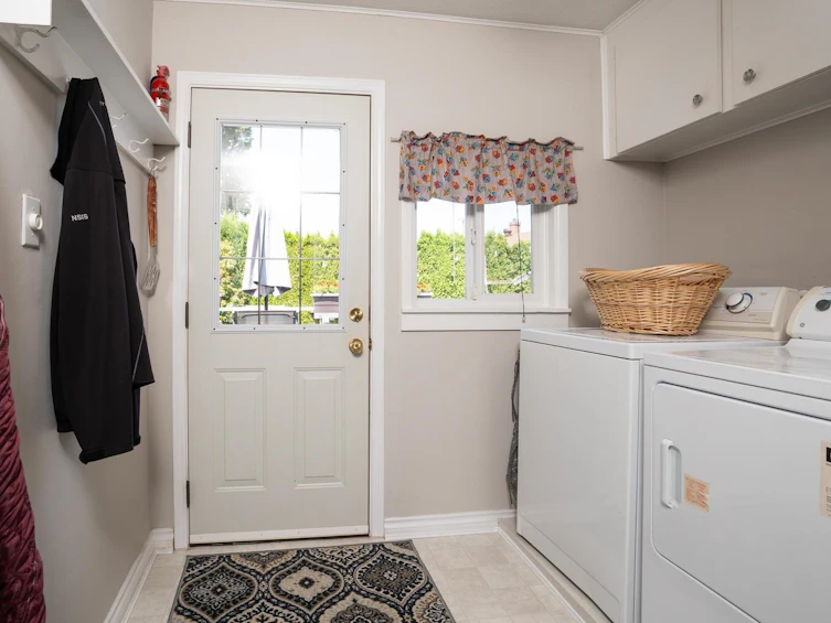 5045 Central Avenue, Delta, BC, V4K 2G5 - 11
