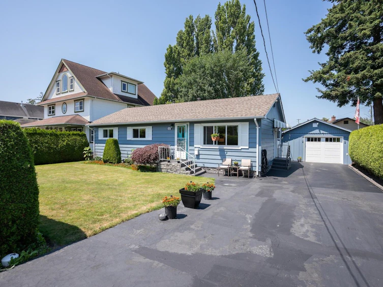 5045 Central Avenue, Delta, BC, V4K 2G5