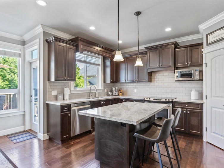 21151 78b Avenue, Langley, BC, V2Y 0H5 - 11