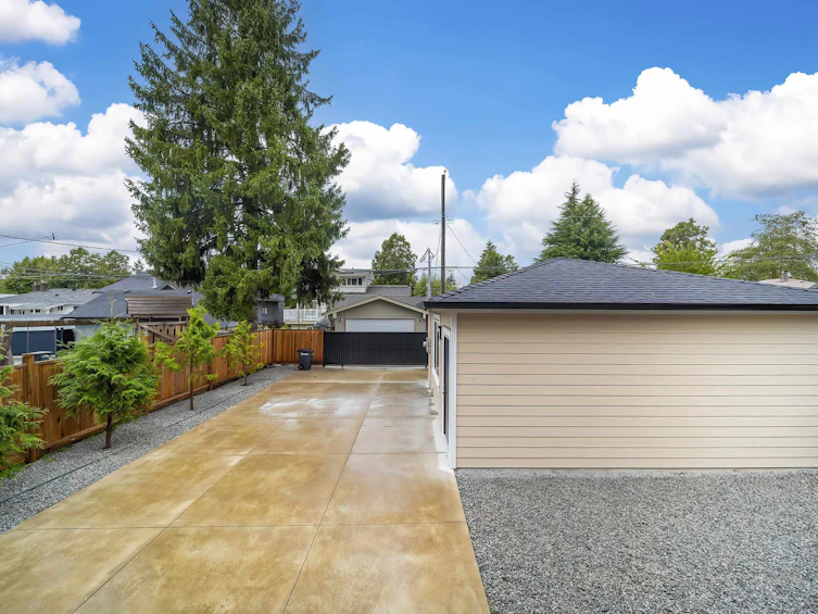 8563 11th Avenue, Burnaby, BC, V3N 2P6 - 39