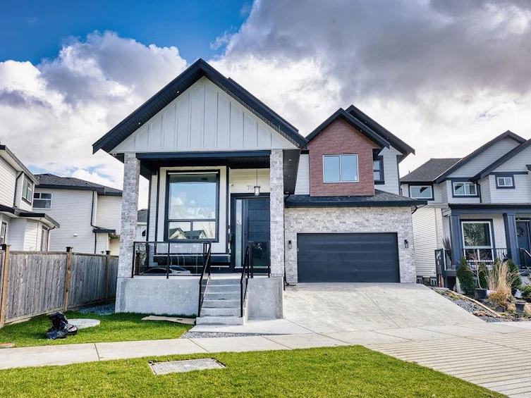 7080 192a Street, Surrey, BC, V4N 6V1 - 2