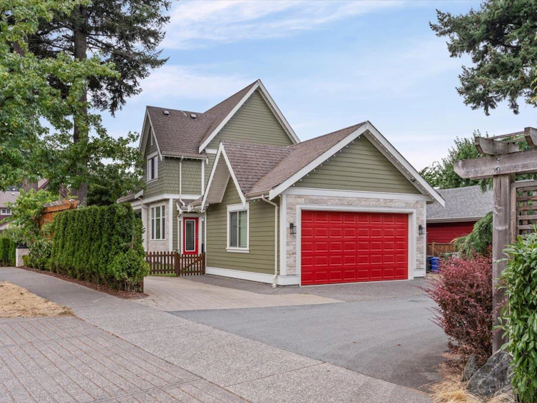 5948 Matsqui Street, Chilliwack, BC, V2R 0G6 - 3