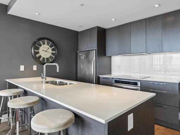 505-111 E 13th Street, North Vancouver, BC, V7L 0C7 - 14