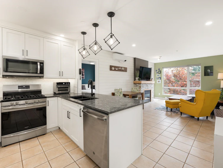 219-3629 Deercrest Drive, North Vancouver, BC, V7G 2S9 - 13