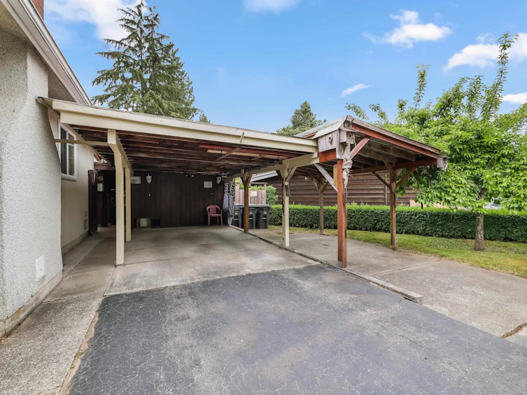 15173 Canary Drive, Surrey, BC, V3R 4V6 - 5