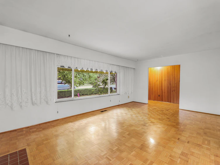 15173 Canary Drive, Surrey, BC, V3R 4V6 - 10