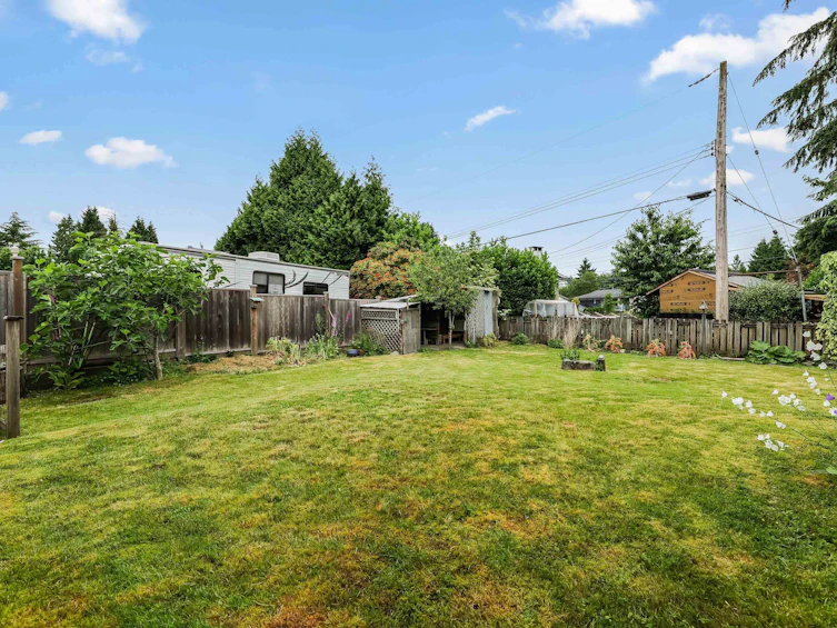 15173 Canary Drive, Surrey, BC, V3R 4V6 - 23