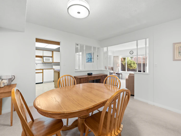 203-11901 89a Avenue, Delta, BC, V4C 3G8 - 4