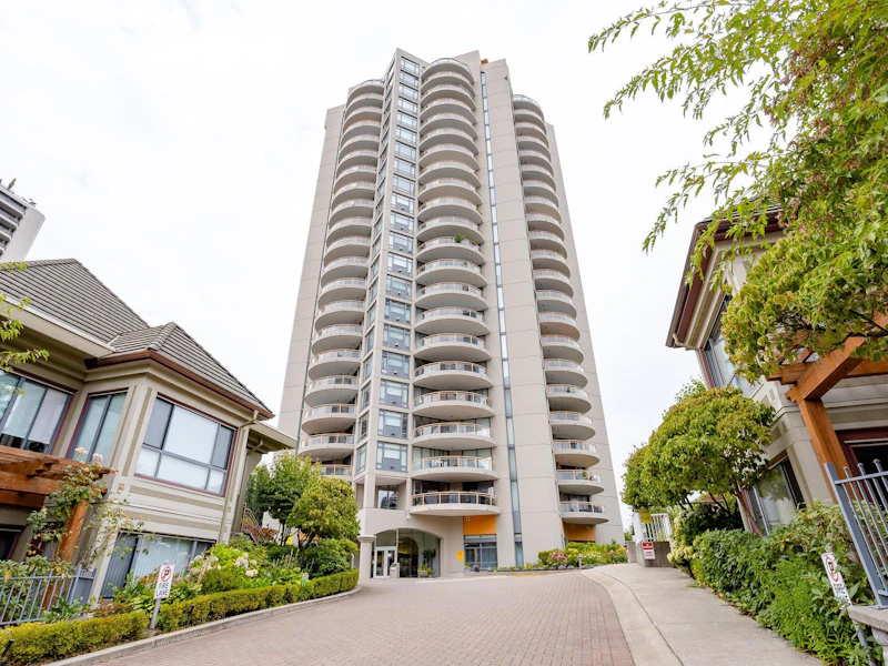 301 - 4425 Halifax Street, Burnaby BC V5C 6P2