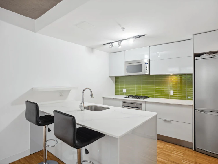 705-128 W Cordova Street, Vancouver, BC, V6B 0E6 - 3